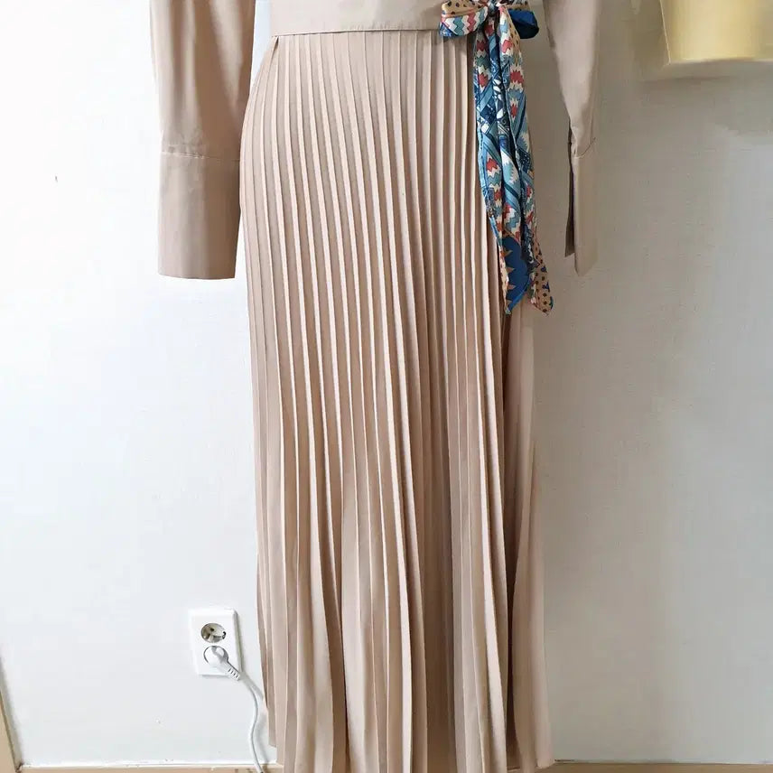 [BUNJANG] Pleated Maxi Long Dress Beige / 셔츠플리츠 맥시 롱원피스 55 66 베이지