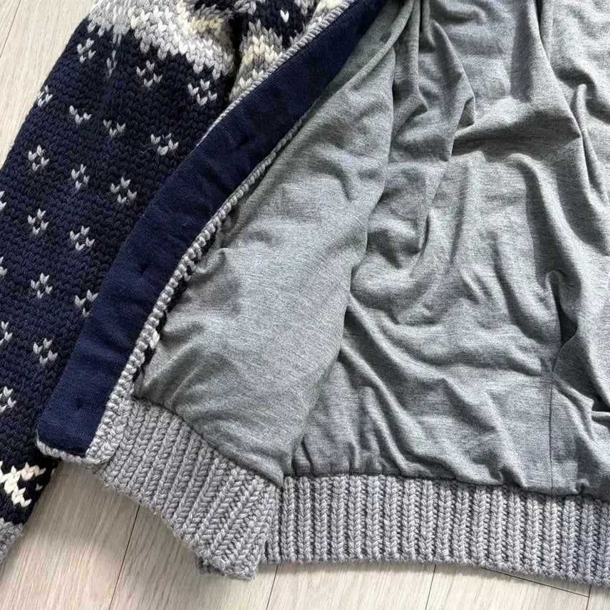 [BUNJANG] Nordic Pattern Knit Cardigan / 노르딕 패턴 니트 가디건