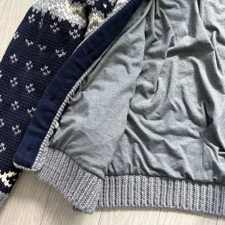 [BUNJANG] Nordic Pattern Knit Cardigan / 노르딕 패턴 니트 가디건
