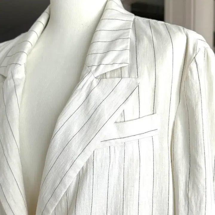 [BUNJANG] Maje White Pinstripe Jacket / 마쥬 흰색 핀스트라이프 자켙