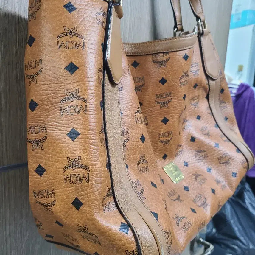 [BUNJANG] MCM Visetos Shopper Bag / MCM 엠씨엠 비세토스 쇼퍼백