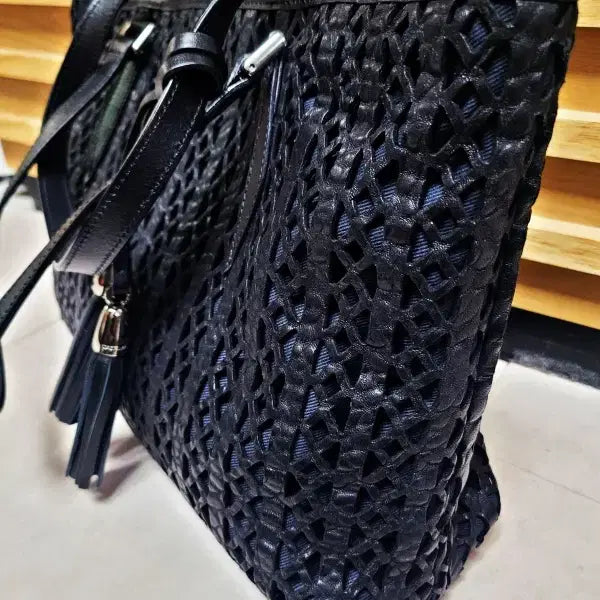 [BUNJANG] Castellari Milano Black Leather Punching Shopper Bag / 카스텔라리밀라노 블랙가죽 펀칭백 사각쇼퍼백