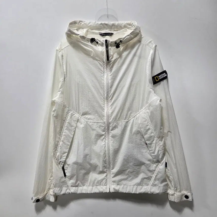 [SOLD OUT] 내셔널지오그래픽 화이트 경량 후드 바람막이 S 26041606
