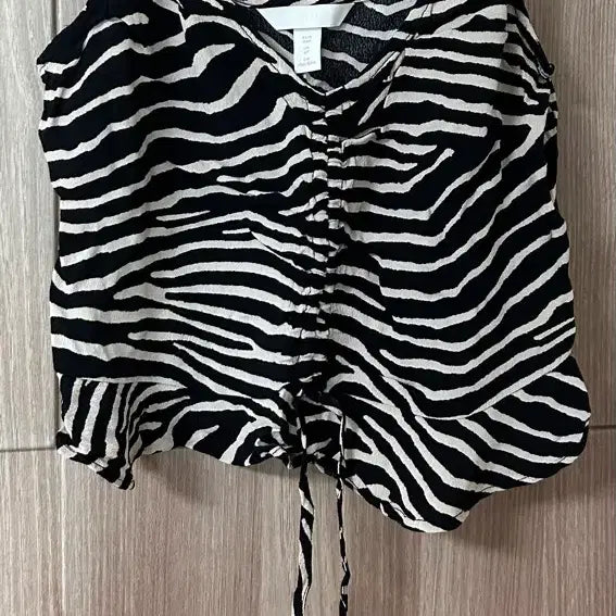 [BUNJANG] H&amp;M Leopard Print Tank Top / h&amp;m 레오파드 나시 탑