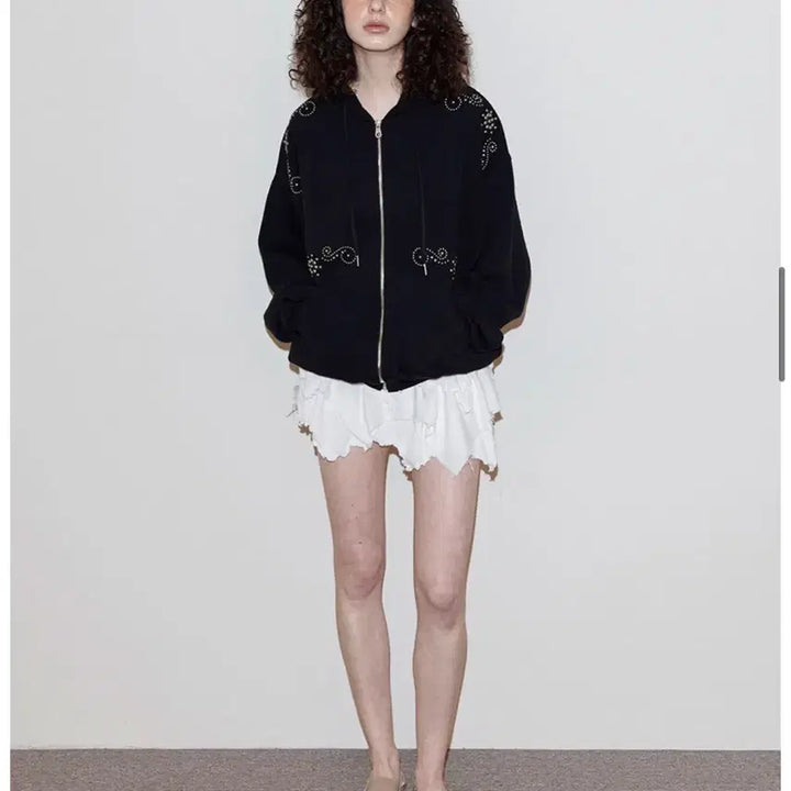 [SOLD OUT] 폴리수엠 후드집업 ORNAMENT STUDDED HOODIE