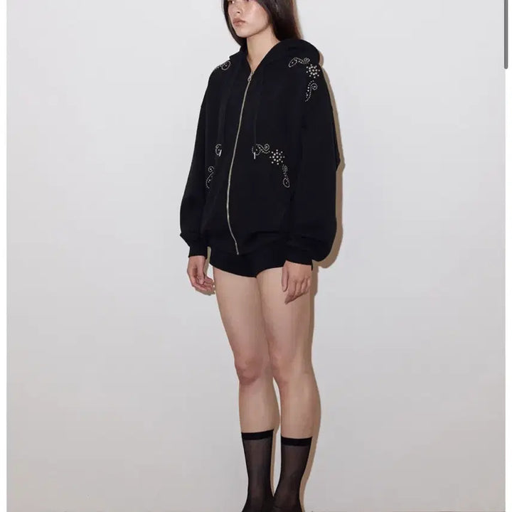 [SOLD OUT] 폴리수엠 후드집업 ORNAMENT STUDDED HOODIE