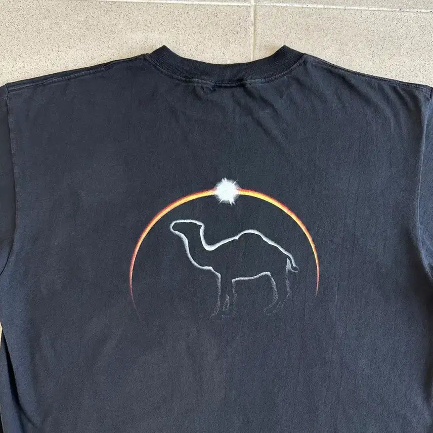 [SOLD OUT] 90s 빈티지 카멜 시가렛 티셔츠 XL