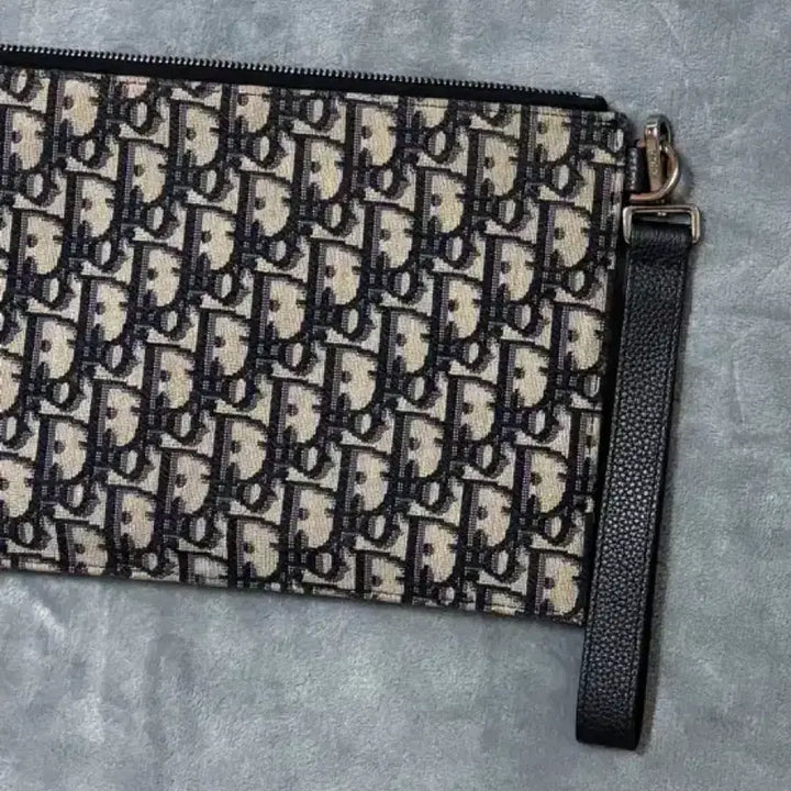 [BUNJANG] Dior Oblique A5 Pouch Clutch Bag / [새상품급/정품] 디올 오블리크 파우치 클러치 백 A5