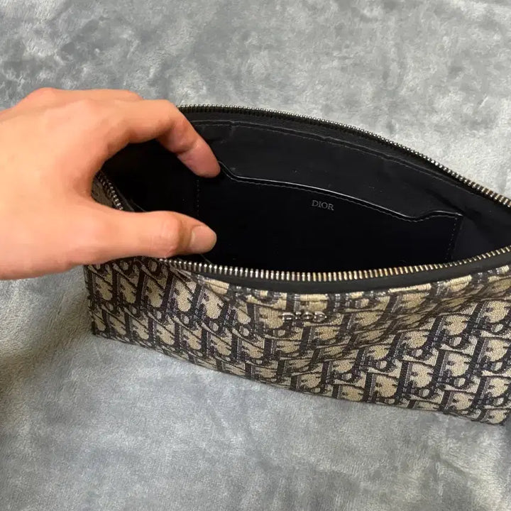 [BUNJANG] Dior Oblique A5 Pouch Clutch Bag / [새상품급/정품] 디올 오블리크 파우치 클러치 백 A5