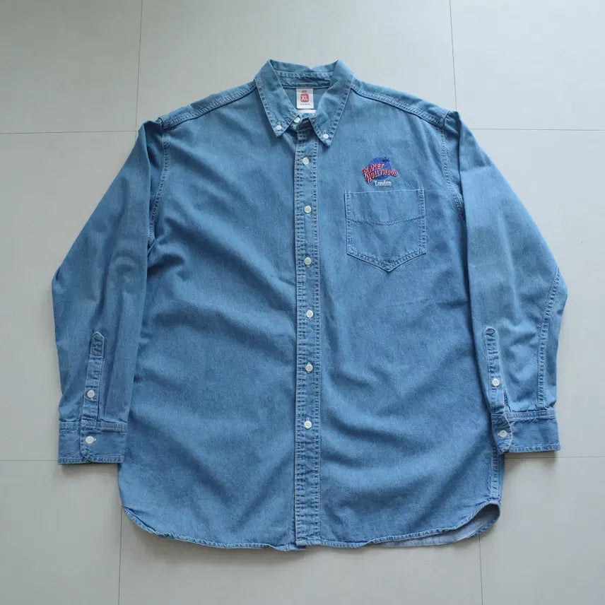 [SOLD OUT] 90s 플래닛할리우드 UK 영국 생산 데님 셔츠 XL