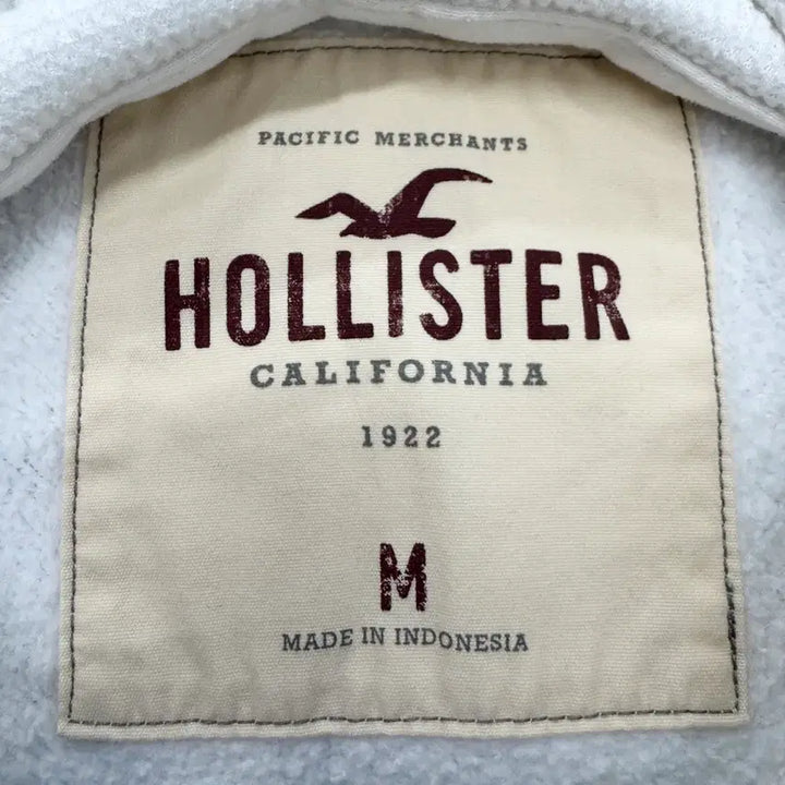 [BUNJANG] Hollister Y2K Arch Logo Hoodie White / 홀리스터 Y2K 아치로고 후드티 화이트