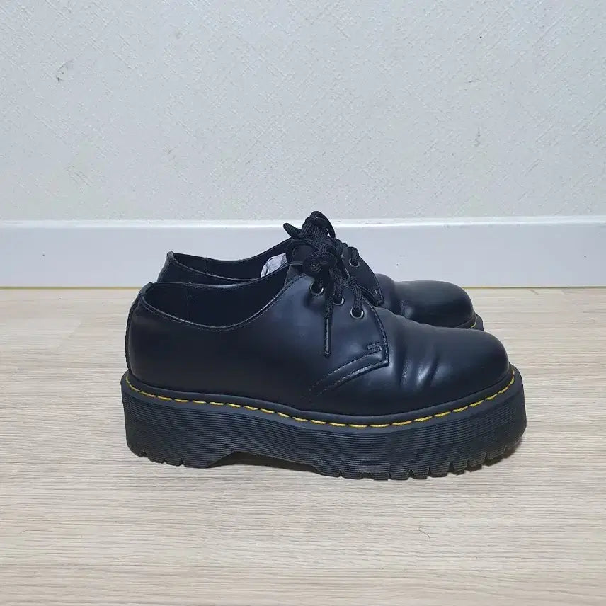 [SOLD OUT] 닥터마틴 1461 쿼드 블랙 250