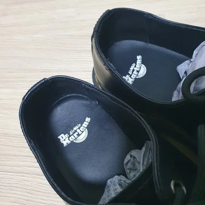[SOLD OUT] 닥터마틴 1461 쿼드 블랙 250
