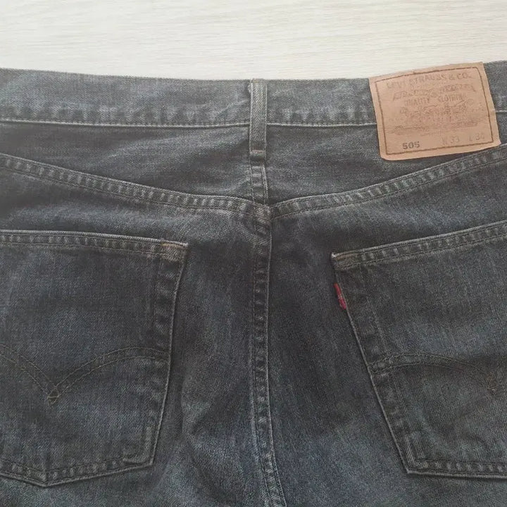 [SOLD OUT] 32)00s 리바이스 505 선염 블랙 데님 팬츠