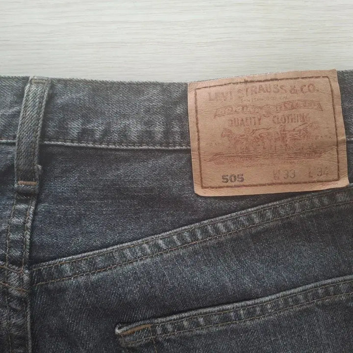 [SOLD OUT] 32)00s 리바이스 505 선염 블랙 데님 팬츠