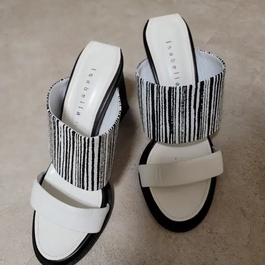 [BUNJANG] Isabella Real Leather Striped Mule Sandals / isabella 리얼가죽 수제화  스트라이프 뮬 샌들 화이트
