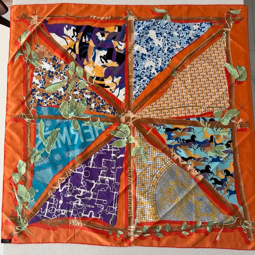 [BUNJANG] Hermes Le Robinson Chic Silk Scarf / [정품] Hermes 까레 90 Le Robinson Chic