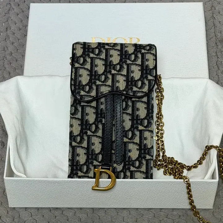 [BUNJANG] Dior Oblique Saddle Vertical Pouch Chain Crossbody Bag / 디올 오블리크 폰홀더백 새들 버티컬 파우치 체인크로스백