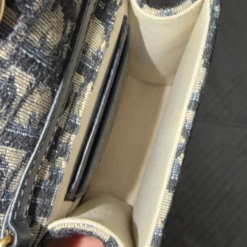 [BUNJANG] Dior Oblique Saddle Vertical Pouch Chain Crossbody Bag / 디올 오블리크 폰홀더백 새들 버티컬 파우치 체인크로스백