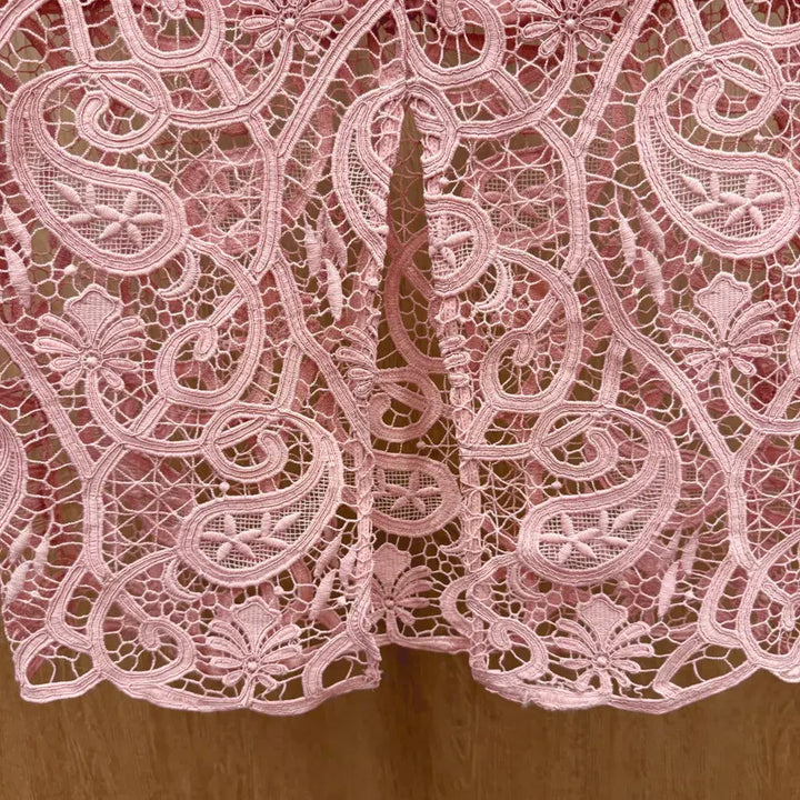 [BUNJANG] Sandro Floral Lace Midi Skirt / 산드로 플로럴 패턴 레이스 미디 스커트 시스루 디테일 슬림핏 핑크