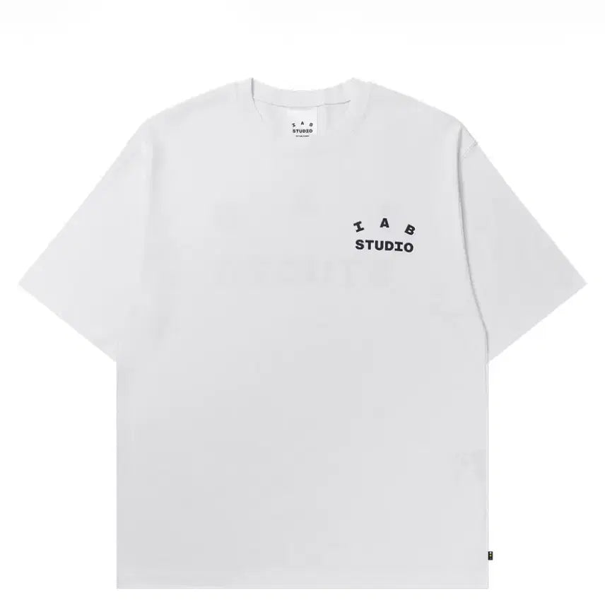 [SOLD OUT] IAB STUDIO 흰색 반팔 티셔츠 [M,L]