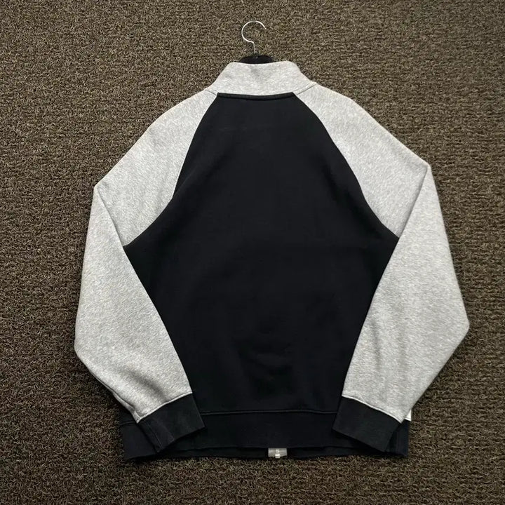 [SOLD OUT] 나이키 퓨추라 오래오배색 집업