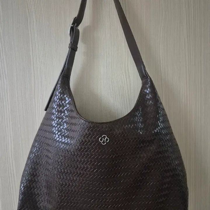 [SOLD OUT] 히어리 위빙백