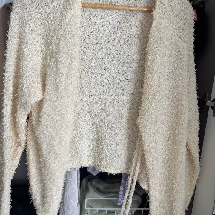 [BUNJANG] Minifo Lazy Ribbon Cable Knit Cardigan Ivory / 미니포에 레이지 리본 꽈배기 가디건 아이보리