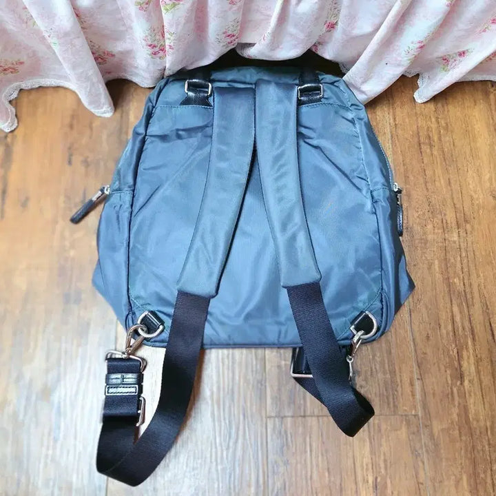 [BUNJANG] Tumi 3-Way Convertible Backpack/Crossbody/Tote Bag / 정품투미 백팩/크로스백/토트백 3way 백