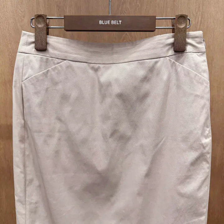 [BUNJANG] Theory Luxe H-Line Midi Skirt Beige / 띠어리 럭스 H라인 미디 스커트 후면 절개 디테일 베이지