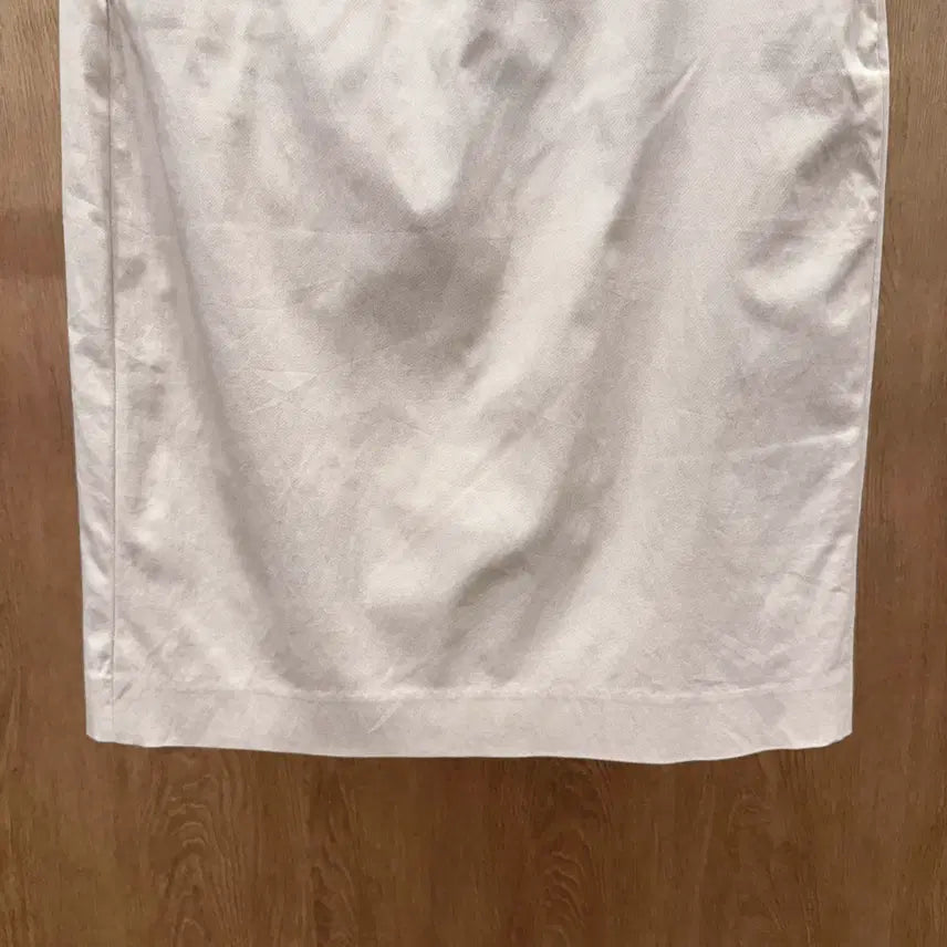 [BUNJANG] Theory Luxe H-Line Midi Skirt Beige / 띠어리 럭스 H라인 미디 스커트 후면 절개 디테일 베이지