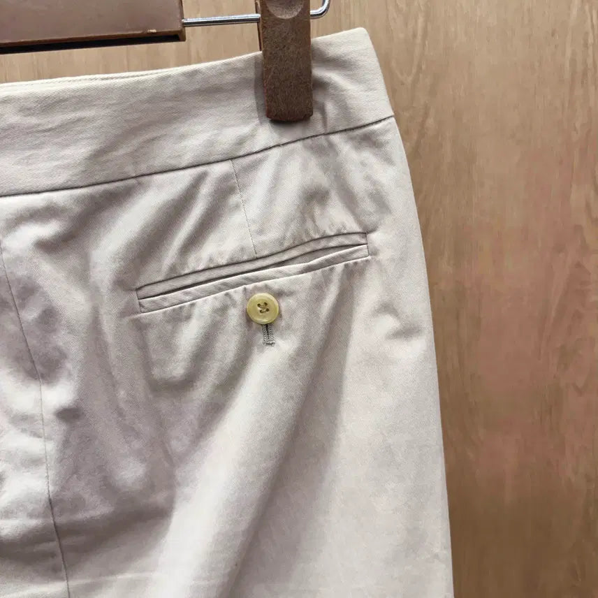 [BUNJANG] Theory Luxe H-Line Midi Skirt Beige / 띠어리 럭스 H라인 미디 스커트 후면 절개 디테일 베이지