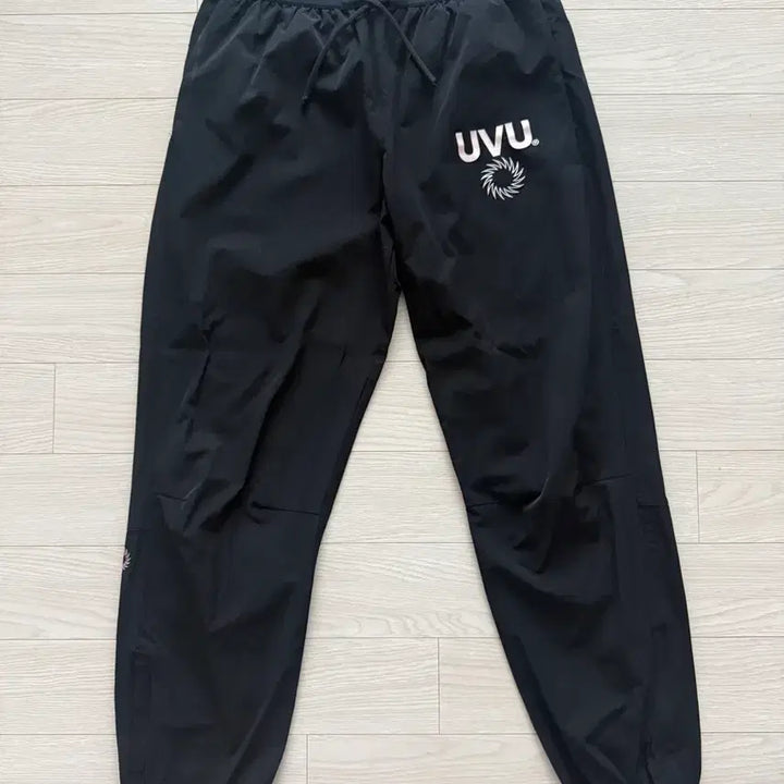 [SOLD OUT] UVU 트레이닝 팬츠 블랙