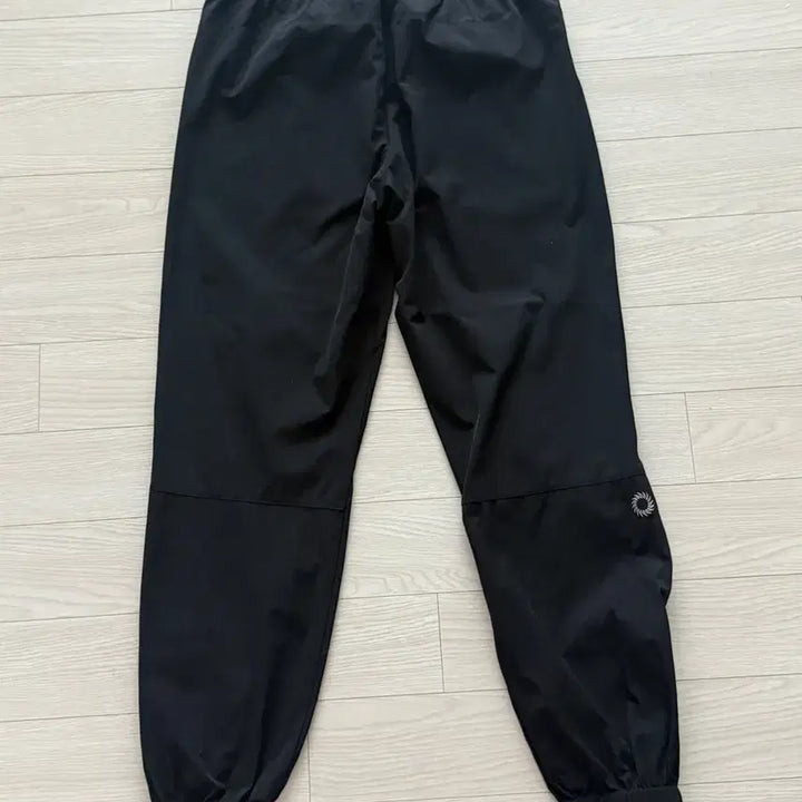 [SOLD OUT] UVU 트레이닝 팬츠 블랙