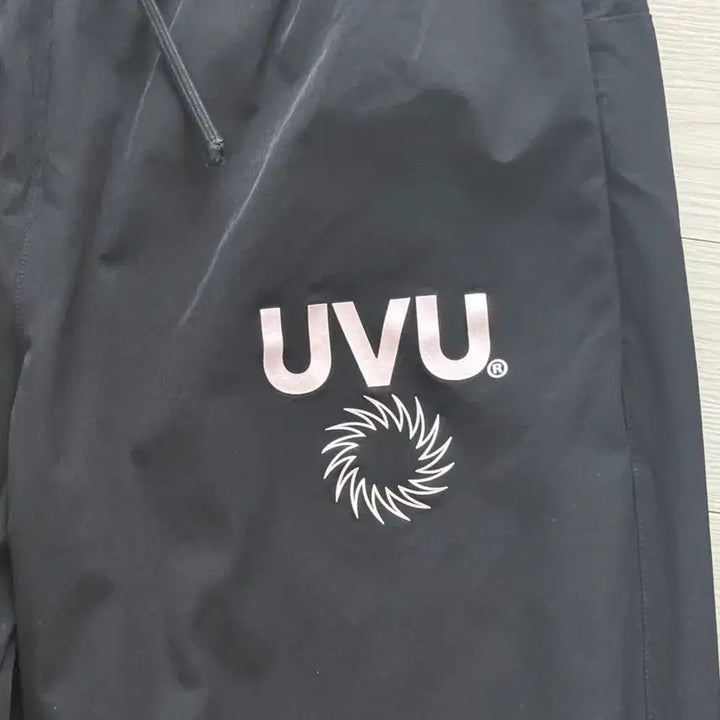 [SOLD OUT] UVU 트레이닝 팬츠 블랙