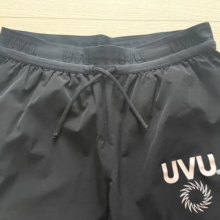 [SOLD OUT] UVU 트레이닝 팬츠 블랙