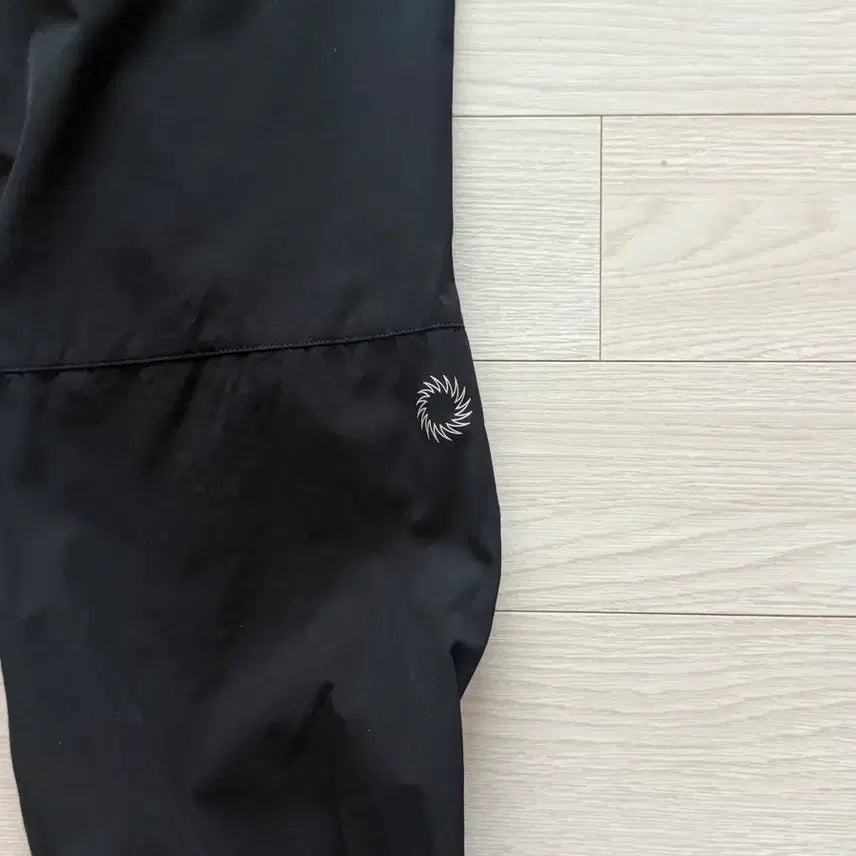 [SOLD OUT] UVU 트레이닝 팬츠 블랙