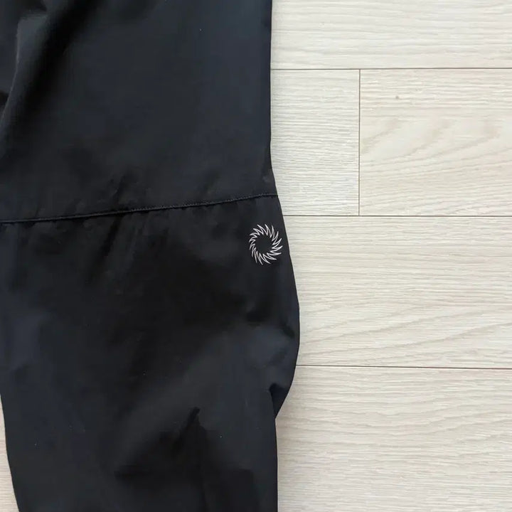 [SOLD OUT] UVU 트레이닝 팬츠 블랙