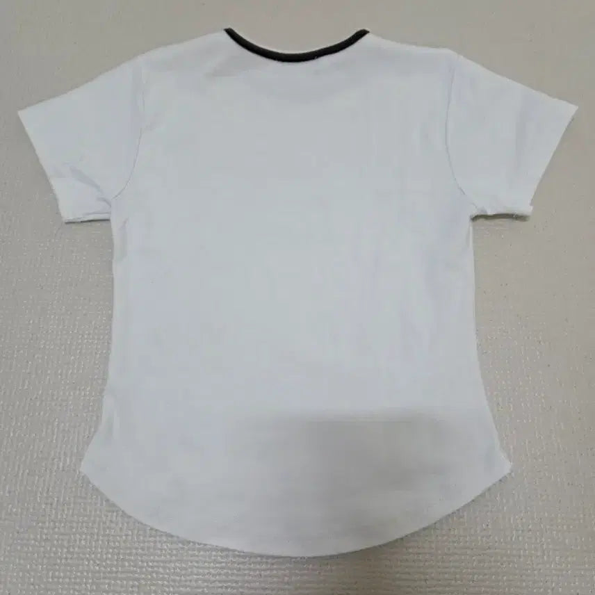 [BUNJANG] Avely Zigzag Short Sleeve T-shirt / 에이블리 지그재그 반팔티