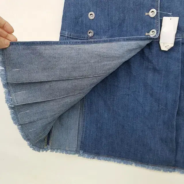 [BUNJANG] a.v.v Denim Wrap Skirt / [새상품] a.v.v 데님 랩 스커트