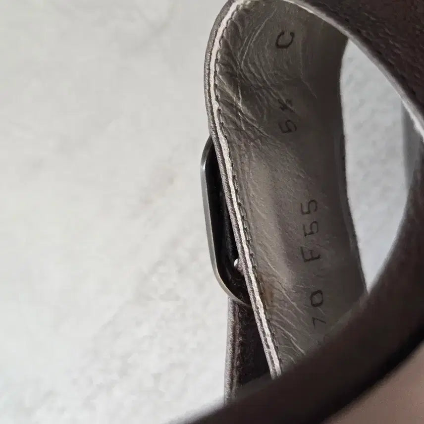 [BUNJANG] Ferragamo Mule 35.5 Gold Brown Slippers / 페라가모 뮬 35.5 골드브라운 슬리퍼 225-230