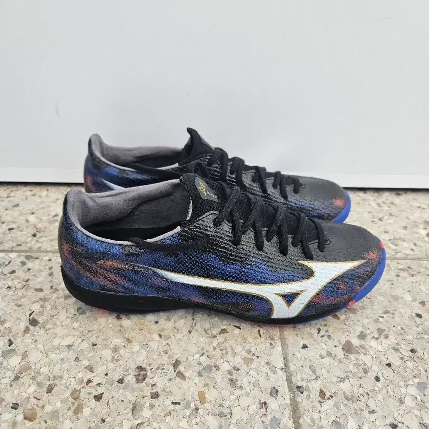 [SOLD OUT] 미즈노 알파3 엘리트 as tf 풋살화 245