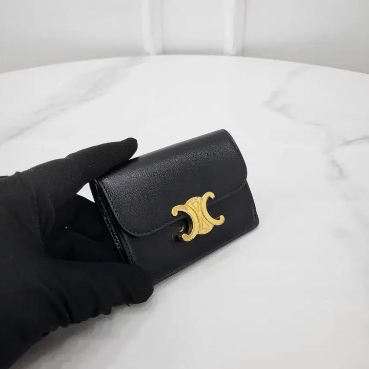 [BUNJANG] Celine Triomphe Flap Card Wallet / 셀리느 트리옹프 플랩 카드 지갑 10I583DPV