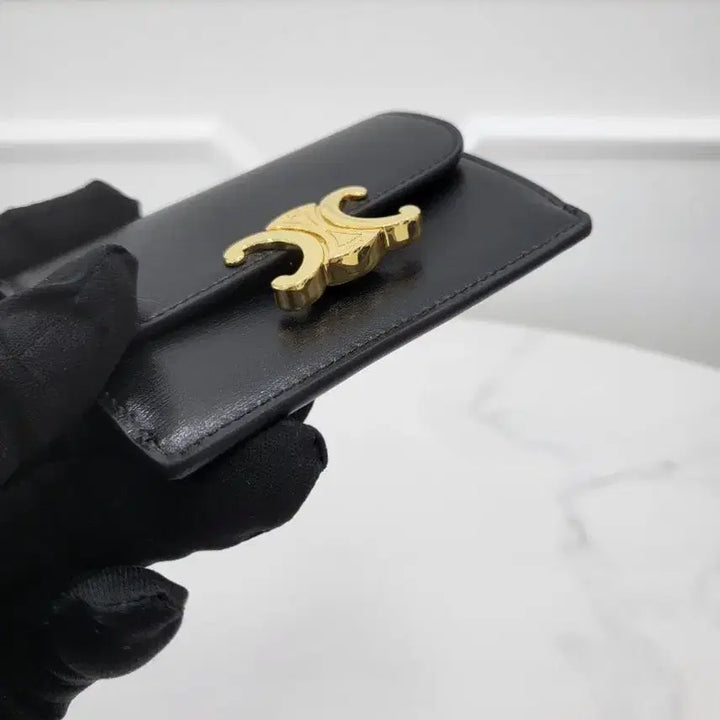 [BUNJANG] Celine Triomphe Flap Card Wallet / 셀리느 트리옹프 플랩 카드 지갑 10I583DPV