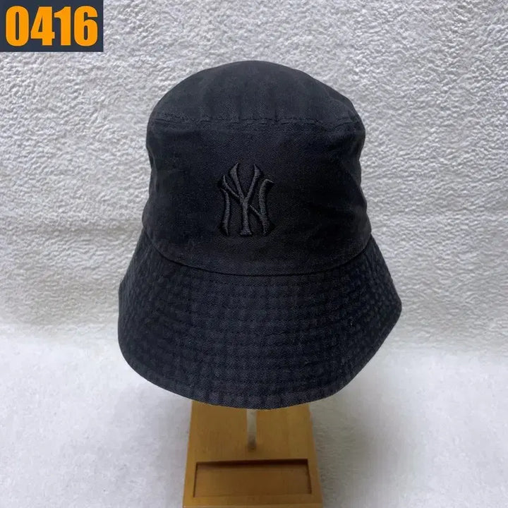[BUNJANG] MLB All Black Bucket Hat / MLB 엠엘비 올블랙 벙거지 모자
