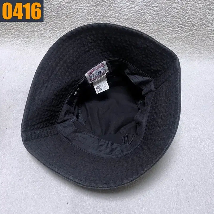 [BUNJANG] MLB All Black Bucket Hat / MLB 엠엘비 올블랙 벙거지 모자