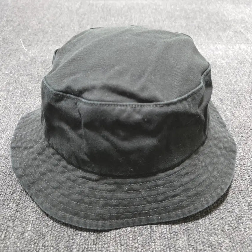 [BUNJANG] Polo Ralph Lauren Black Red Pony Chino Bucket Hat / 폴로랄프로렌 블랙 레드 포니 치노 버킷햇 26041619