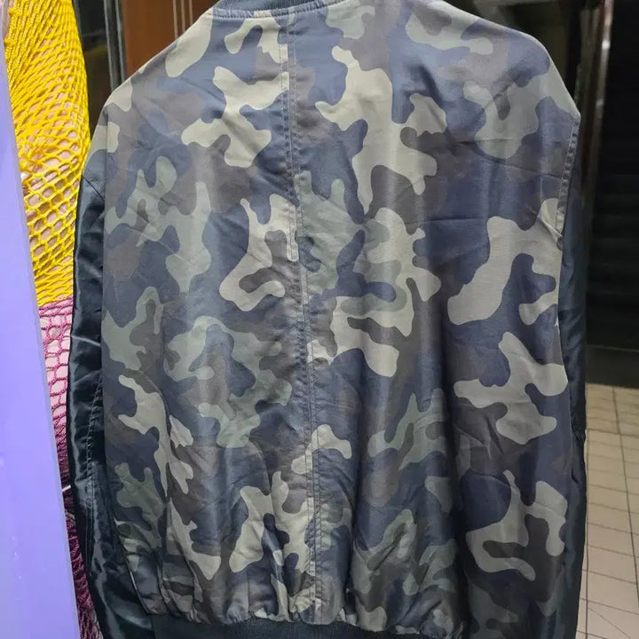 [BUNJANG] VinPalace Camo Black Bomber Jacket XXL / 카모 블랙 배색 봄버 자켓 XXL