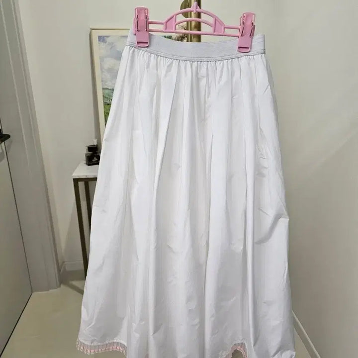 [BUNJANG] Bottom Hem Detail Hepburn Long Skirt / 고퀄 밑단포인트 햅번 롱스커트