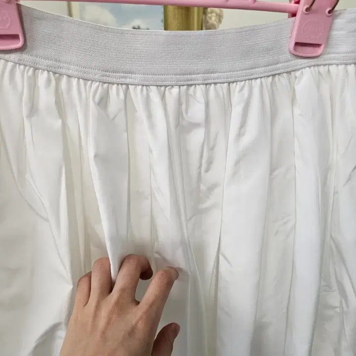 [BUNJANG] Bottom Hem Detail Hepburn Long Skirt / 고퀄 밑단포인트 햅번 롱스커트